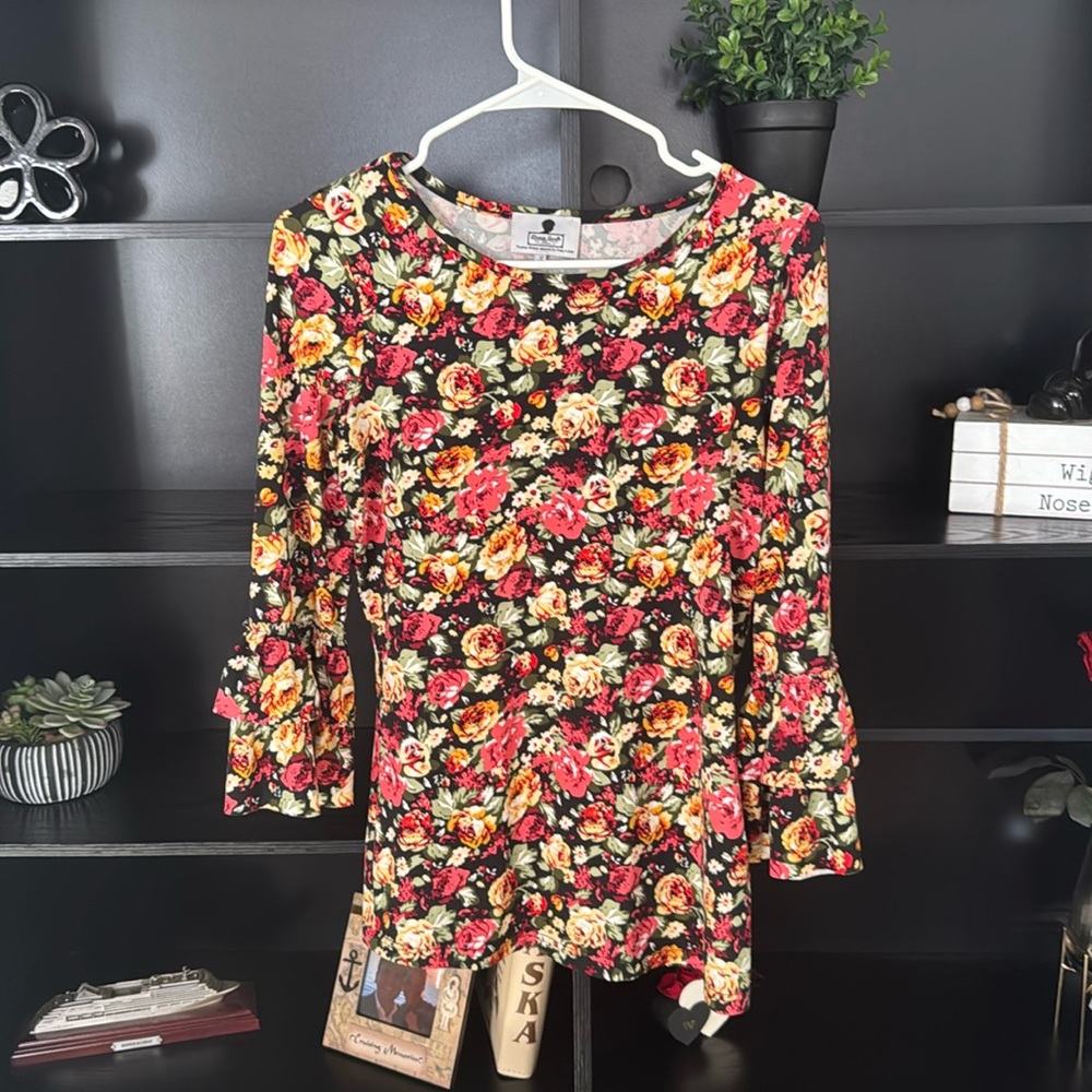 Dainty Jewell’s Ruffle Top